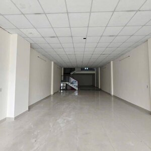 Cho Thuê Nhà Lê Văn Hiến - Ngang 6m - 2,5 Tầng