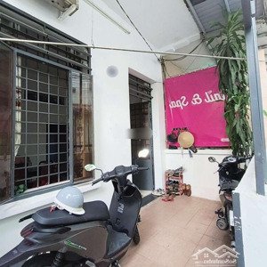 nhà hai bà trưng q1 gần chợ tân định, cách đường 3 căn, dt 4.2x15m, phù hợp vp, nail, shop