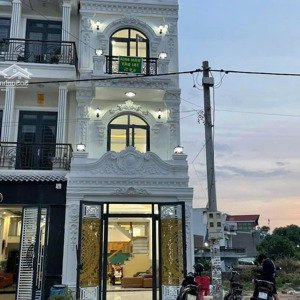 bán nhà thiết kế đẹp hiện đại kdc tân bình, dĩ an, gần vòng xoay an phú