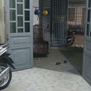 bán nhà cấp 4 gác lửng shr gần ngã ba ông xã, dĩ an giá rẻ