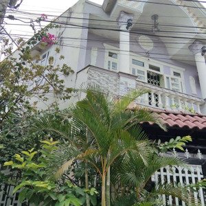 chính chủ gửi bán nhà lô góc 2 mặt tiền tân đông hiệp, dĩ an, bình dương . 68m2 ngang 5m
