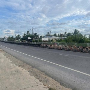 cho thuê showroom mặt tiền ql1a cách kcn hoà phú 2km