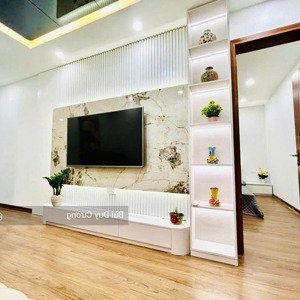 Bán Căn Hộ Tập Thể Phố Thi Sách 70m, Giá 4,86 Tỷ, Full Nội Thất.