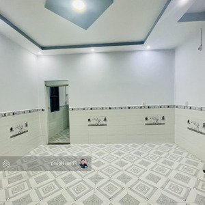 sổ hồng riêng - chính chủ cần bán nhà 62m giá 2ty450 có 3pn tại gần chợ , nhà thờ dĩ an bình dương