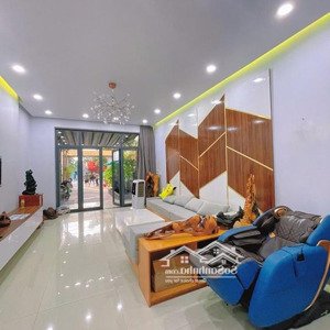 Cần Bán Gấp - Siêu Phẩm Căn Villa Phan Thiết đường Hải Thượng Lãng ông, Tp. Phan Thiết, Bình Thuận