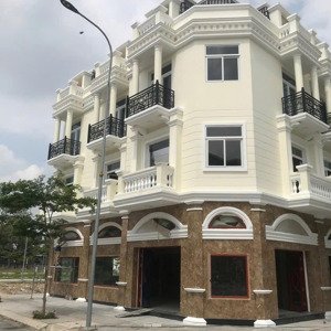 căn góc trục chính icon central. liền kề vincom dĩ an. sổ hoàn công. có thương lượng