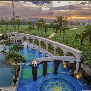 Bán Biệt Thự 410m2 Mặt Hồ Sen Vườn Vua Resort Full đồ Sẵn Kinh Doanh Chỉ 19tr/m2. Lh 