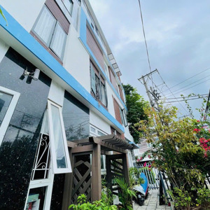 chính chủ gửi bán nhà 3,5 tầng căn góc 2 mt đường nguyễn thị định, nha trang dt 52,8m2, 6,8 tỷ