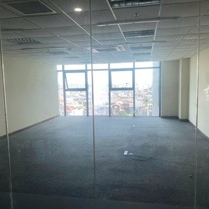 Cho Thuê Mặt Bằng Văn Phòng đường Trần Nguyên Hãn. Giá Cả Hợp Lý. đầy đủ Pháp Lý Pccc. 