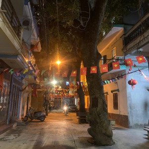 Cho Thuê Nhà Riêng 2 Tầng Cầu Bươu, Thanh Trì - Full đồ Cơ Bản - Giá Chỉ 4.5 Triệu/tháng