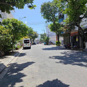 bán nhà tâm huyết 2 mặt tiền căn góc nguyễn thị định nha trang