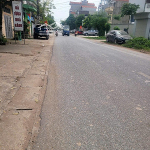 Hiếm, Trục Chính ô Tô Tránh, Kinh Doanh Sầm Uất. Bán Nhà đông Mỹ, 60m2, Chỉ 8.5 Tỷ