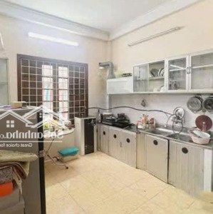 cho thuê 4 tầng tại ngõ 168 phố hào nam, q. đống đa, tp. hà nội