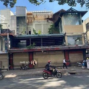 bán nhà 2mt nguyễn trãi, phường 2, quận 5 200m giáp ranh quận 1, dt 20 x 30,8m