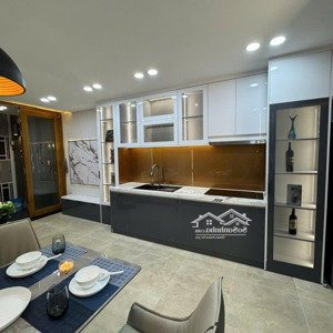 bán căn mặt tiền thụt phan xích long phú nhuận gần bệnh viện hoàn mỹ, diện tích 3.5mx9m,giá 6.7 tỷ