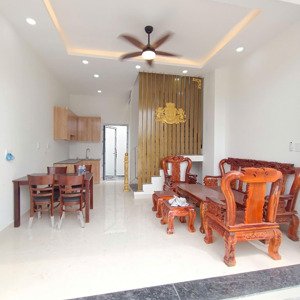 nhà nguyên căn vừa xây xong - 3pn - đường 7m - khu đồng bộ