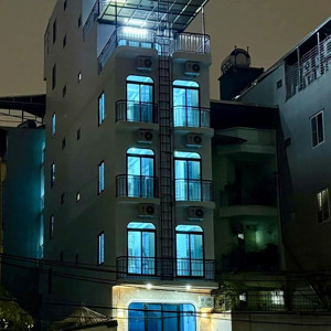 bán gấp tòa nhà mặt phố xã đàn 120m2 7tầng thang máy vỉa hè rộng kinh doanh đỉnh - hai mặt phố