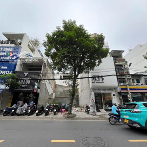 bán gấp khuôn đất xây tòa nhà diện tích: 10x19m ctxd: hầm 7 tầng đường nguyễn thái bình giá: 40 tỷ
