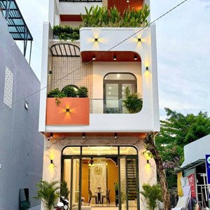 nhà 1 trệt 2 lầu tp thủ dầu một, sổ hồng riêng, đường ô tô giá chỉ hơn 2 tỷ