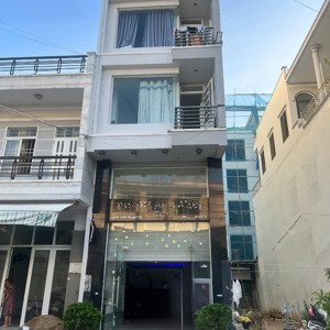 Cho Thuê Toà Khách Sạn 18 Phòng Có Thang Máy Gần Biển Khu Xương Huân Giá 35 Triệu/tháng