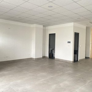 Cho Thuê 1 Tầng Shophouse Nguyễn Sinh Sắc Thích Hợp Văn Phòng Cty đường Chính 60m Gần Biển - 7tr