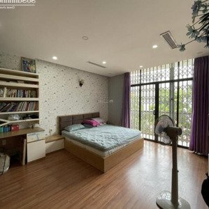 nhà đẹp trung hòa - trung kính 45m2x5t nhiều phòng thoáng trước sau, đủ đh ngõ ôtô vỉa hè rộng 20tr