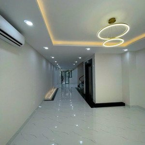 chính chủ gửi cho thuê căn nhà phố kdc him lam q. 7 dt 5x20m giá thuê 50tr/th thang máy 