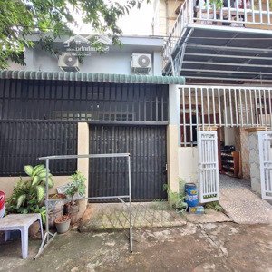 nhà cấp 4 gác lửng gần làng đại học quốc gia và chợ đông hòa tp. dĩ an
