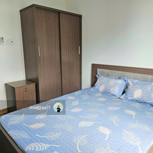 cần cho thuê căn 2pn -74m2 tầng cao view đẹp. nhà sạch sẽ
