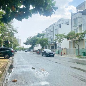 cho thuê nhà phố siêu rẻ quận 2 100m2 xây 1 hầm 4 lầu thích hợp làm văn phòng hoặc ở tại mystery
