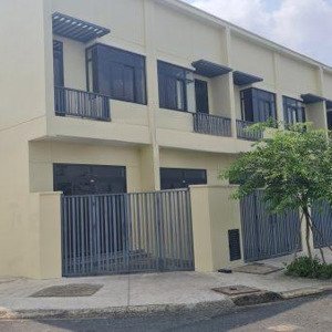 Bán Nhà Phố Phước đông New City Tây Ninh Giá Rẻ Như Noxh Chỉ 1,2 Tỷ/căn đã Hoàn Công Lh 
