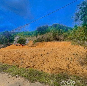 bán lô góc trục chính gò chè, tiến xuân, thạch thất 3300m2, đường ô tô đỗ giá 4,7 triệu/m2