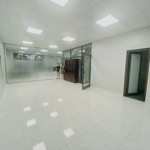 Cho Thuê Văn Phòng đẹp - Sẵn Vách Ngăn Tại Vinhomes Marina