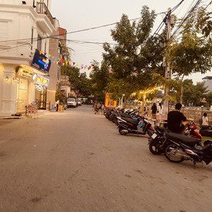 cần bán 60m2 3 mặt thoáng giá 60tr đường thông thương oto vào nhà võng la - đa - hn
