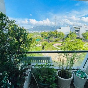 bán nhà đẹp khu đô thị lê hồng phong 2 nhà đẹp đối diện công viên tặng full nội thất chủ cần bán