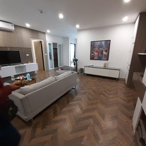 ( bán gấp) nhà mình muốn bán căn hộ 105m2 ( 3pn) chung cư mhdi 60 hoàng quốc việt, quận cầu giấy.