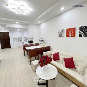 bán căn 2 phòng ngủ, có slot ô tô để hầm tòa timescity, giá cực tốt. lh 