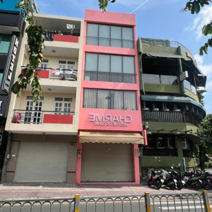 bán nhà mt trường sa, q. phú nhuận. dt: 4.5m x 13m. kc: 4 tầng, thang máy. hđt: 80tr/th. giá: 29 tỷ