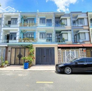 nhà phố kdc lê văn mầm gần ngã 3 cây điệp và ngã tư chiêu liêu p. tân đông hiệp tp. dĩ an