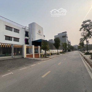hơn 200tr/m2 đất phân lô , vỉa hè , ô tô tránh , ngọc thuỵ , long biên