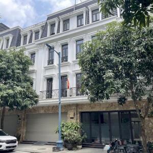 đào Lửa Bán Nhà
