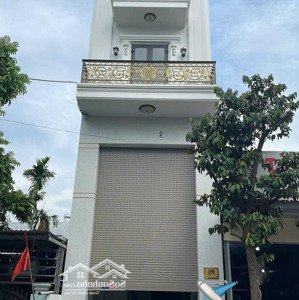 chính chủ bán nhà mặt đường khúc thừa dụ 2
