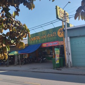đất ấp 8, đường xe tải tới đất