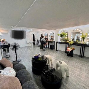 Cho Thuê Nguyên Sàn Cityland - Setup Sẵn, Phù Hợp Làm Studio, Spa, Văn Phòng