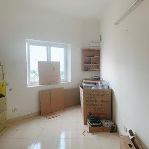 chính chủ cần cho thuê căn góc cực đẹp cc đông đô, ngõ 106 hoàng quốc việt, full nội thất, ở ngay