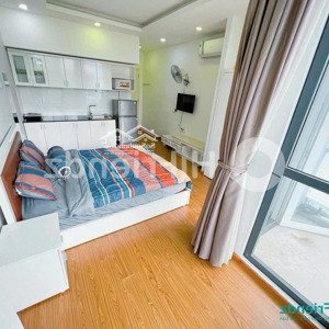 cho thuê căn hộ ban công thang máy gần vòng xoay dân chủ