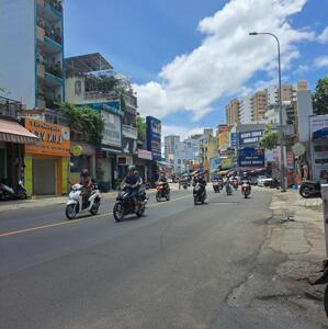 65M2 HXH THÔNG LẠC LONG QUÂN, NỞ HẬU HƠN 7 TỶ, XE HƠI NGỦ TRONG NHÀ