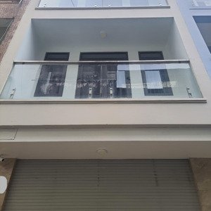 hiếm, 4x17m, 3 lầu, hđ thuê 30tr, nhà mặt tiền hoàng minh giám, gần công viên gia định, bán 16.5 tỷ