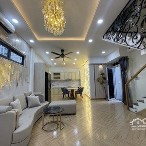 nhỉnh 5tỷ có nhà 200m2 dtsd (50m2 4 tầng) trương công định, p14 - khu bàu cát - sát nhà ga metro