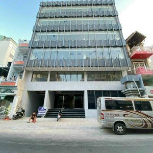 cho thuê tòa nhà làm văn phòng, trường học - 15m x 20m x 4 lầu - trường chinh - p13 - tân bình